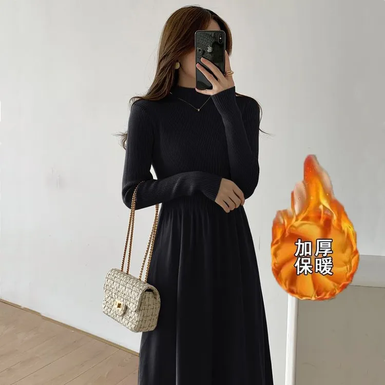 2025年秋冬装新款配大衣长款过膝长裙打底内搭针织毛衣连衣裙子女