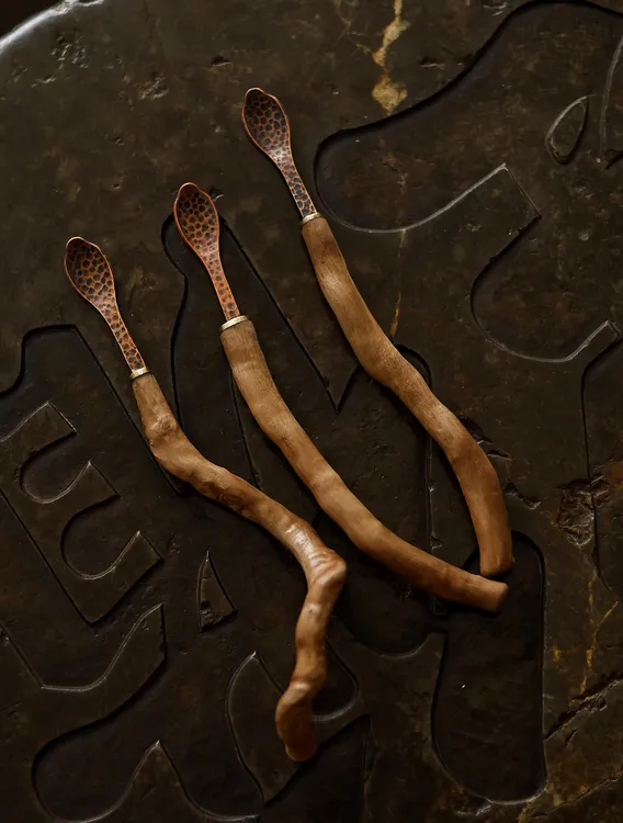 铜木小茶拨纯铜手作配树根长约20cm手感较轻随机发货