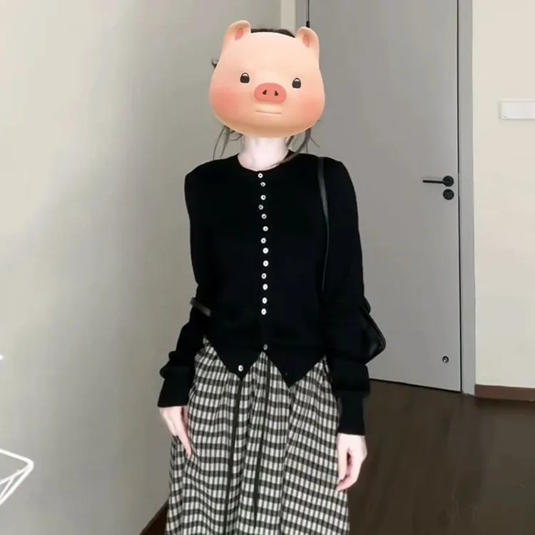 2025秋新款减龄高级感长袖上衣高腰格子半身裙两件套女