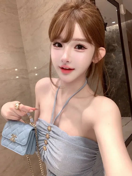 TUTU【私服定制】时尚百搭修身显瘦辣妹纯欲亮片背心抹胸#BX960