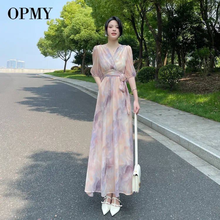OPMY法式茶歇v领连衣裙女2025夏季新款中袖设计感温柔风碎花长裙
