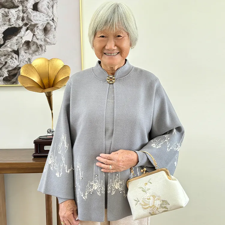 妈妈装秋装新款针织开衫两件套装中老年女奶奶装秋冬时尚毛衣外套
