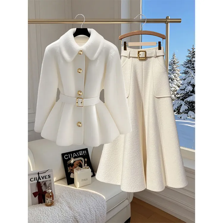 秋冬时尚套装外套女气质白色名媛减龄高级感显瘦白色半身裙两件套
