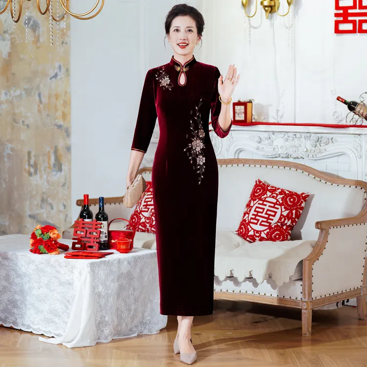 秋冬高贵气质喜婆婆婚礼旗袍新中式大码修身显瘦喜妈妈敬酒礼服