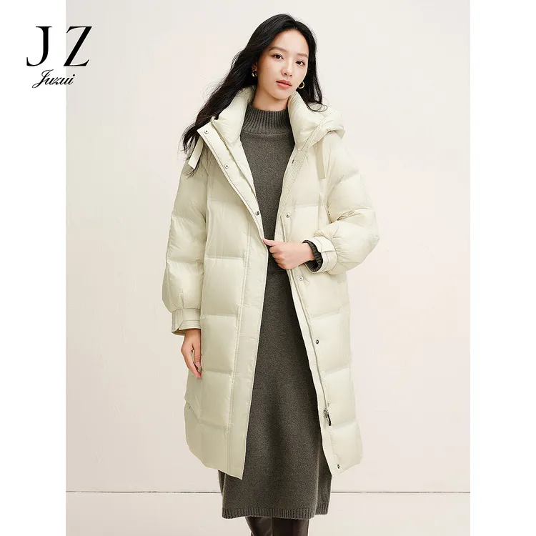 JUZUI玖姿JTFD03108休闲慢人风连帽长款鸭绒羽绒服女2025冬季新款