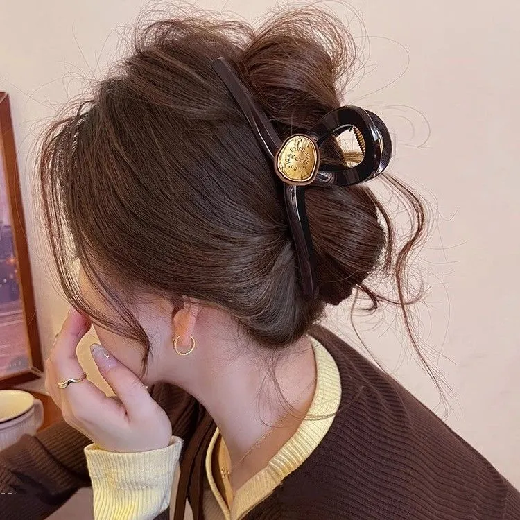 小众不规则表盘抓夹女2025新款高级感鲨鱼夹子发夹后脑勺盘发头饰