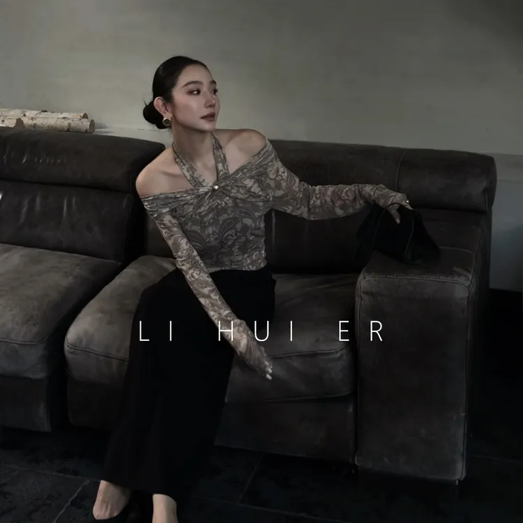 LiHuiEr李慧儿【琼声】2025秋季新款百搭小众花色上衣LL025711