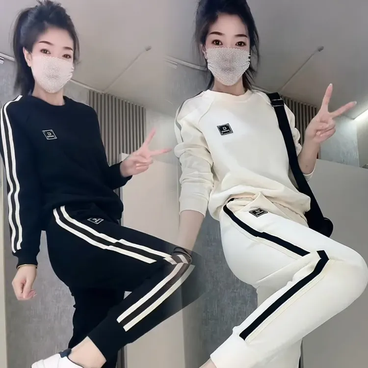 秋季新款2025时尚休闲运动套装洋气减龄拼接长袖上衣束脚裤两件套