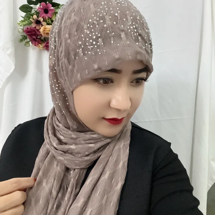 新款高温烫钻爆款绕巾洋气百搭四季可带戴（送打底帽）