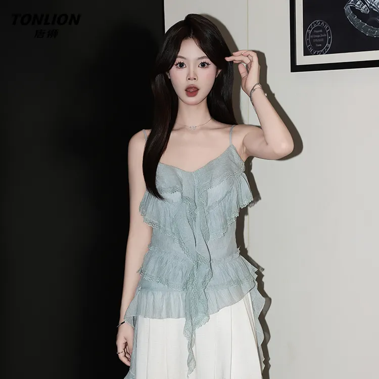 唐狮夏日独特浅蓝飘带小衫吊带女甜美荷叶边不规则氛围感度假上衣