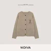 W.Diva【暖杏圆曲】秋季简约口袋提花羊绒圆领针织开衫女54Z242738