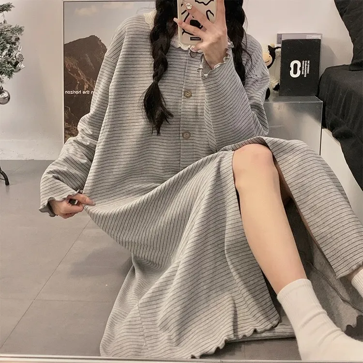 孕妇睡裙中长款待产春秋款月子服裙产检裙哺乳裙冬季纯棉连衣裙