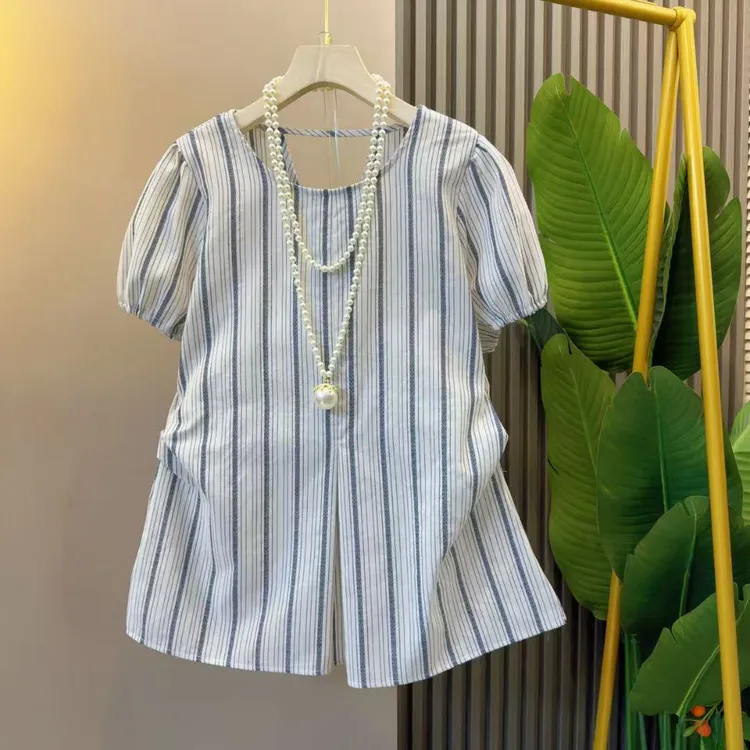 时尚显瘦不规则褶皱小众设计感气质小衫衣长64左右