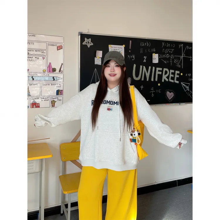 花契"竹窗抄诗"大码女装秋冬简约200斤胖mm美式复古卫衣15737-C