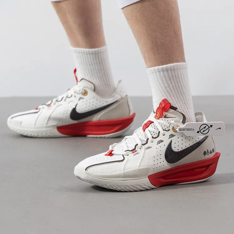 耐克男鞋2025春季蛇年限定新年款G.T. CUT 3运动鞋篮球鞋HV5977