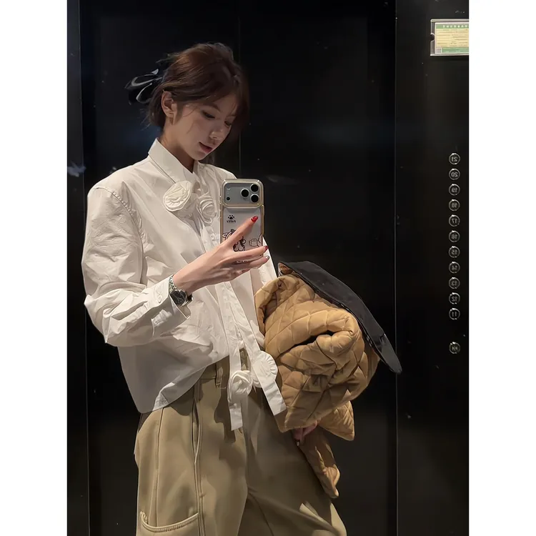 立体花朵蝴蝶结白色衬衫泡泡长袖上衣阔腿牛仔裤宽松直筒拖地裤子