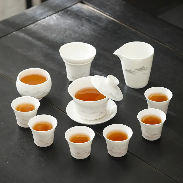 远山羊脂玉悬停盖碗白瓷功夫泡茶杯具套装高端全套办公室整套家用