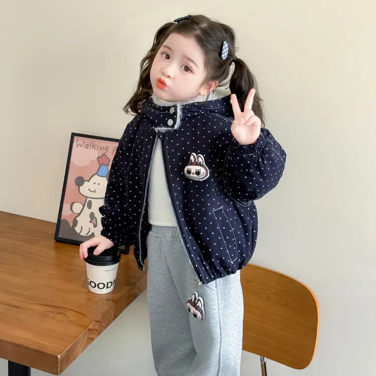 女童圆点外套儿童秋冬装韩版洋气保暖夹棉女宝宝冬季连帽夹克上衣