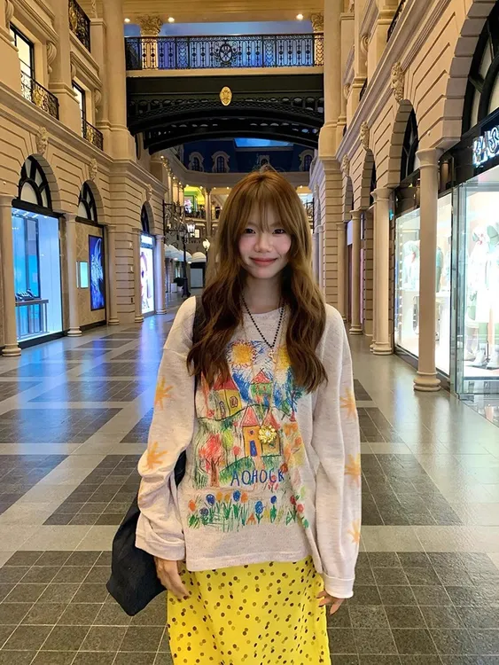 美式复古手绘七彩图案印花防晒T恤女夏季减龄个性小众长袖上衣ins