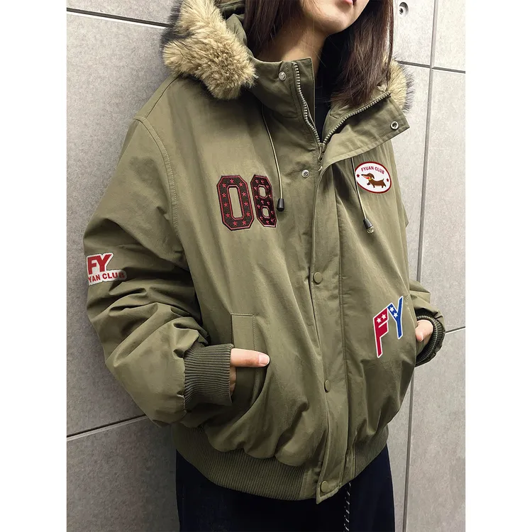 临典军绿色羽绒棉服女2025冬季新款美式复古小众设计感派克服外套