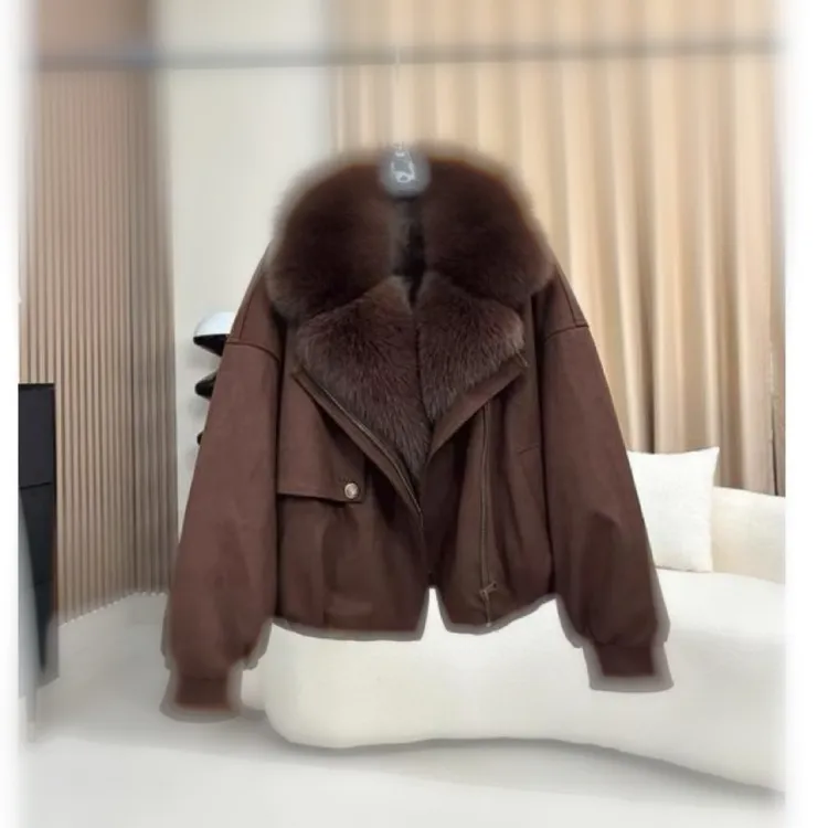 时尚减龄气质潮流百搭精品女装