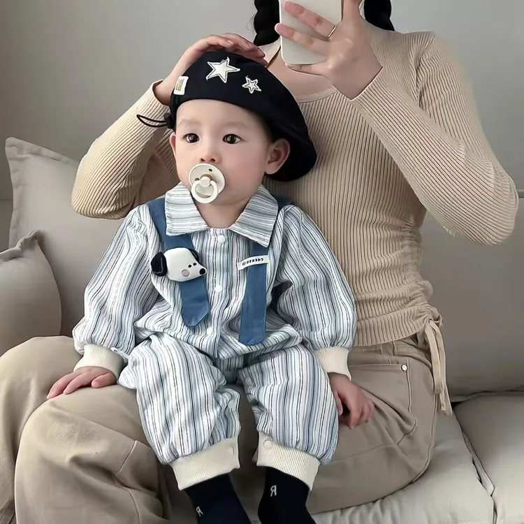 韩版婴儿翻领衣服秋装长袖连体衣条纹洋气新生儿宝宝外套春秋款朱