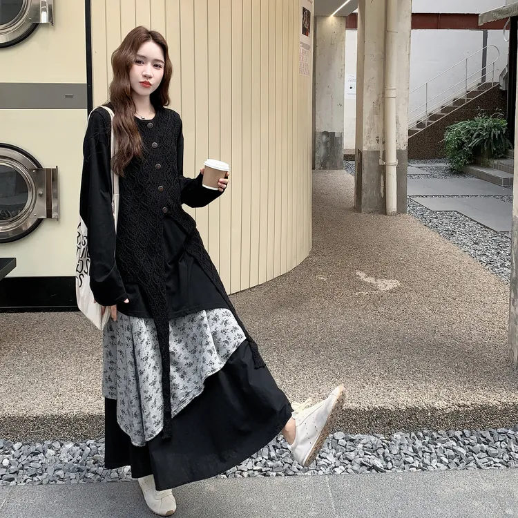 黑色镂空罩衫不规则T恤碎花半身裙三件套女2025秋季慵懒风套装裙