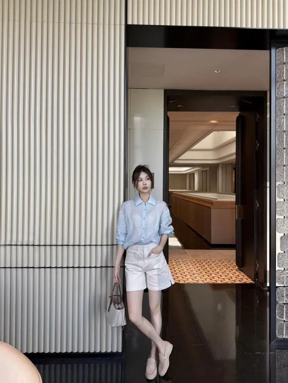2025夏季新款韩系慵懒风长袖翻领衬衣女薄款防晒百搭上衣休闲短裤