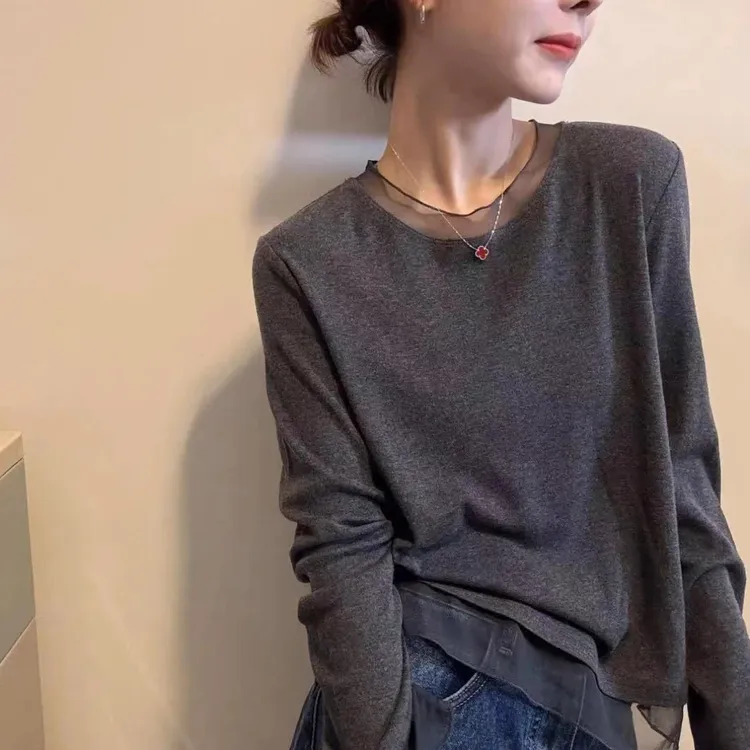 【现货发】韩版圆领拼纱长袖T恤打底衫女秋季时尚百搭弹力休闲上衣