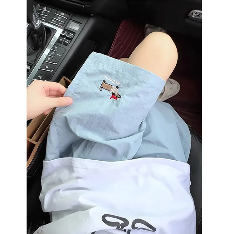 天蓝色美式速干短裤男款夏季腊肠小狗刺绣裤子冰丝休闲尼龙五分裤