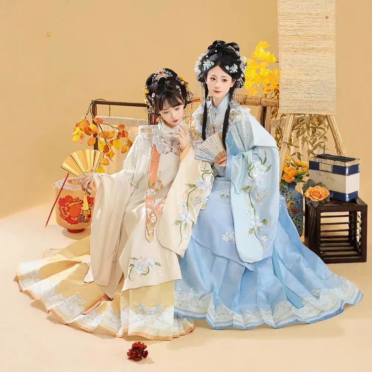 明制原创汉服明制立领长衫重工刺绣云肩马面裙秋款 【庐州月】