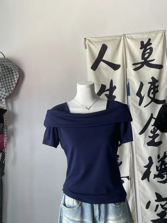 露锁骨短袖打底衫一字肩上衣服2025年春夏季t恤女装ins小众