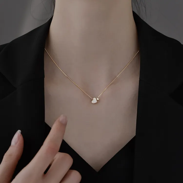 坠链均925银 925银心形锆石项链女2025新款爆款高级感精致颈链