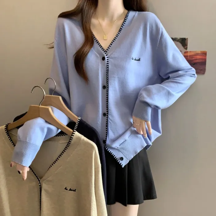 胖mm宽松遮肉显瘦v领撞色针织开衫女春秋大码设计感百搭毛衣外套