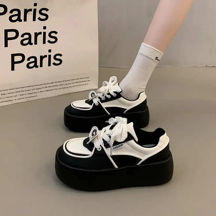 爆款高级感百搭小白鞋增高厚底板鞋女2025新款春秋休闲运动松糕鞋
