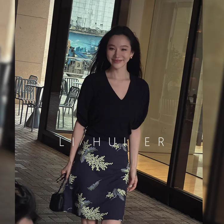 LiHuiEr李慧儿【秘鲁之约】2025显瘦高级气质设计短袖长款T恤SY007