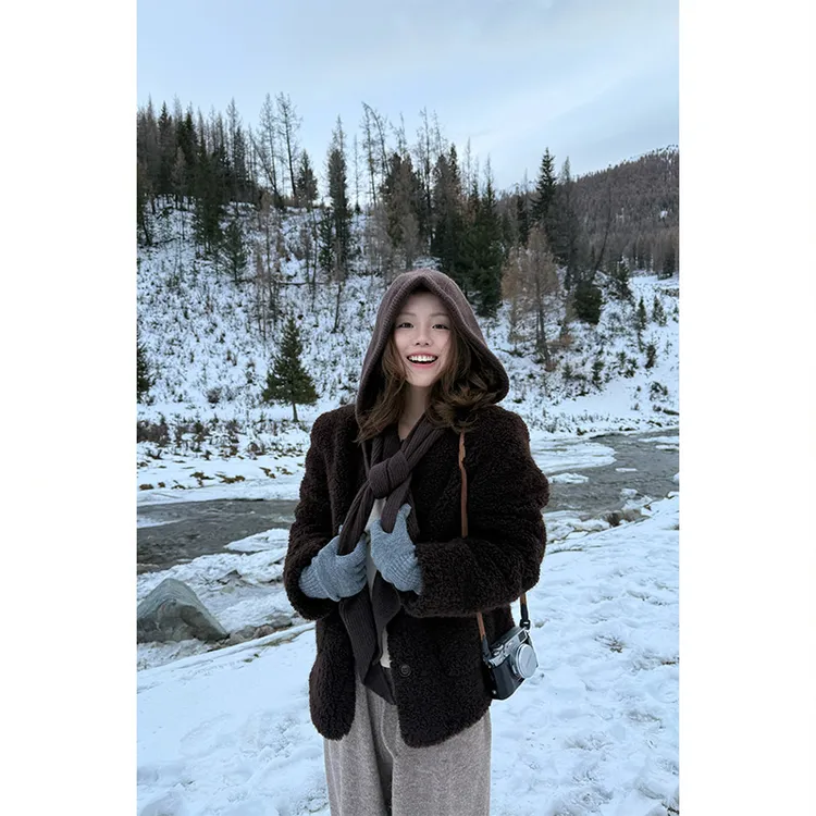 Tuuuh【情书】毛绒厚外套女秋冬季宽松保暖羊羔绒上衣W39433TU54