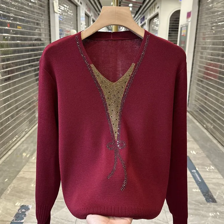 年轻妈妈装V领套头针织衫秋冬新款洋气高贵毛衣打底衫中老年上衣