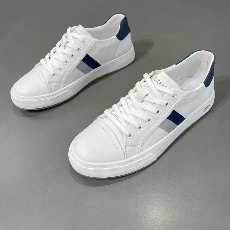 高颜值潮牌真皮男鞋小白鞋春夏2025新款男生时尚百搭休闲板鞋轻奢