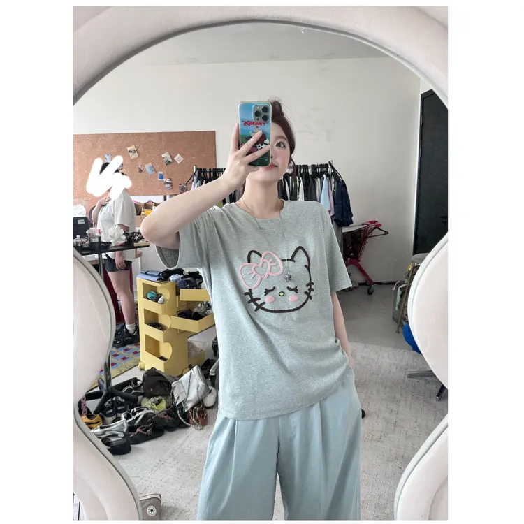 【Kitty统治区】圆领立体Kitty猫图案宽松大版短袖T恤夏季