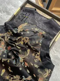 谢美丽-精选中长款彩绣宽松马甲新中式