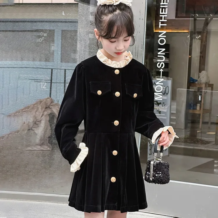 法式小香赫本风黑色丝绒连衣裙子女春秋季2025年新款气质收腰短裙