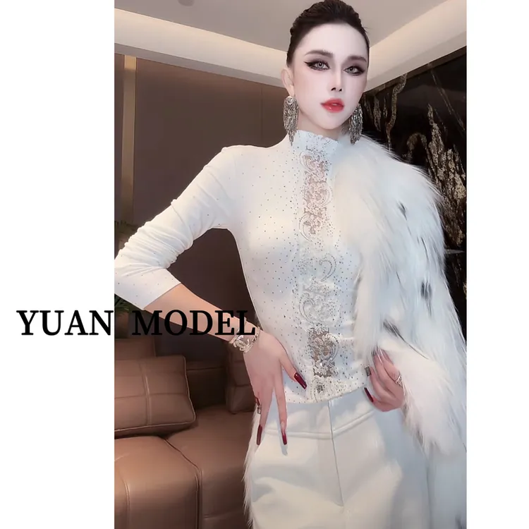 YUAN MODEL/媛老板-【性感御姐】烫钻蕾丝拼接气质长袖T恤 103186
