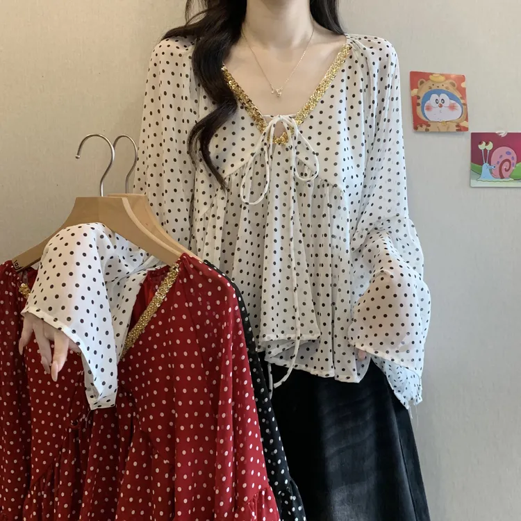 法式小众设计感亮片波点雪纺衫女宽松减龄洋气防晒上衣气质百搭