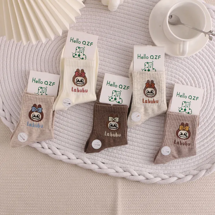 女士秋冬中筒棉袜咖色拉布布ins时尚可爱吸汗透气百搭不勒脚棉袜