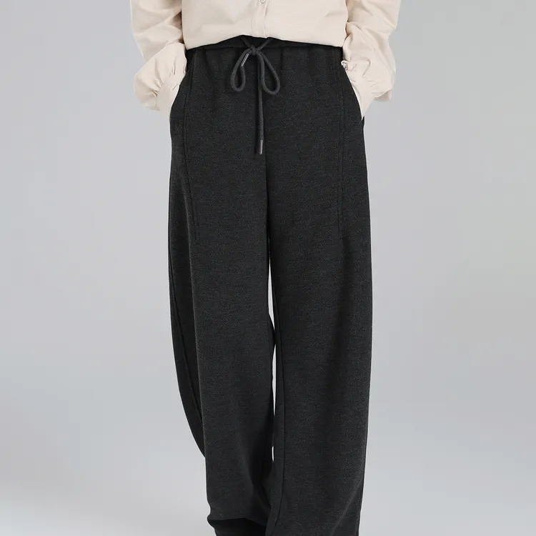尘染高腰显瘦直筒裤女春秋款时尚百搭阔腿裤软糯休闲垂感毛呢裤子