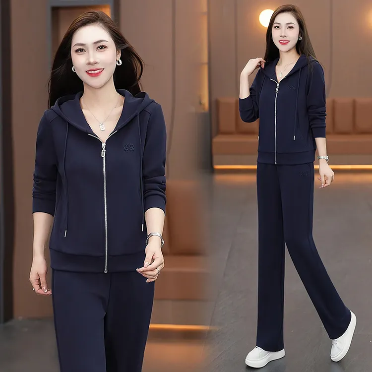 休闲减龄连帽开衫春秋款运动女装卫衣两件套舒适显瘦洋气百搭套装