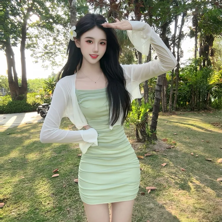 【依依推荐】纯欲凉感无袖包臀显瘦吊带裙+透气开衫两件套YLJ-0727