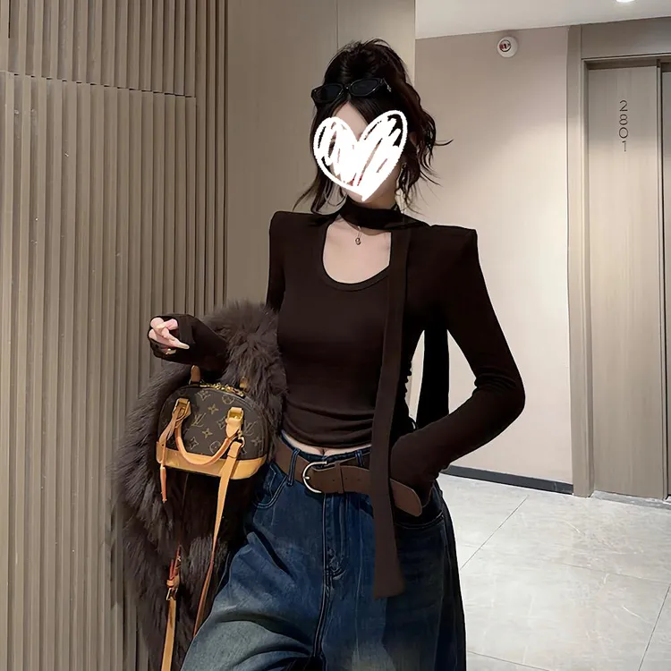 纯欲风辣妹飘带长袖T恤女2025秋冬新款设计感显瘦磨毛加厚打底衫