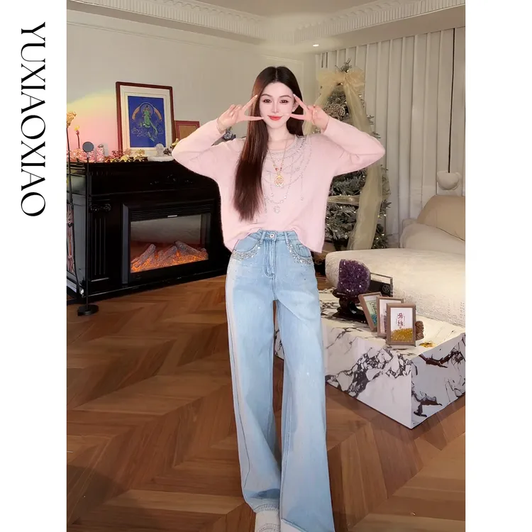 余潇潇【闪光韩女】百搭舒适牛仔棉烫钻口袋缝珠加绒直筒牛仔裤